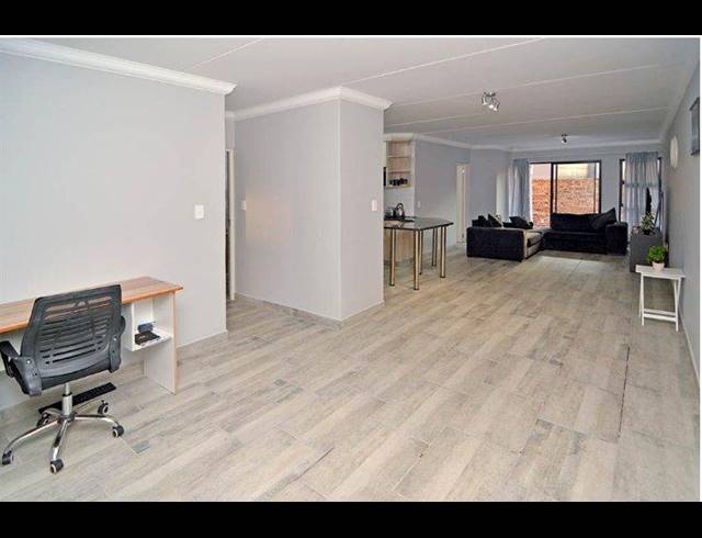 2 BEDROOM PROPERTY TO RENT IN NORTH RIDING